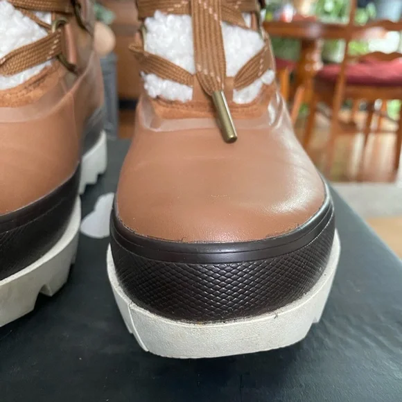 Women's Joan of Arctic Brown and white Winter Waterproof Boots - Picture 14 of 16